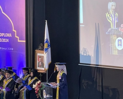 Wisuda