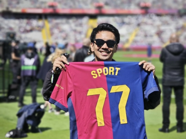 Cerita Alumni Ilmu Komunikasi UII: Kerja Sesuai Passion hingga Liputan Sepak Bola ke Luar Negeri