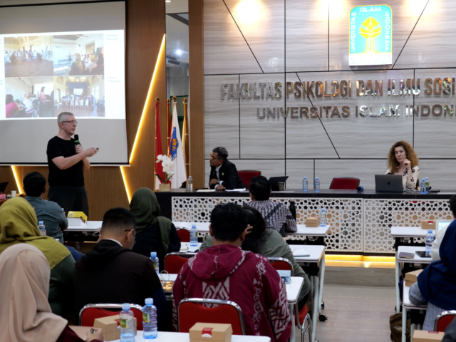 Citizen Parliament on Media and Democracy: From Representation to Participation ‘Rethinking Media and Democracy’