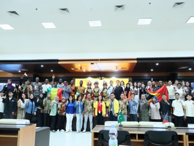 Integrating Culture and Sustainability: Summer Holiday Experience through UNESA Summer Camp, NUNI Student Camp, and ITroSCo 2025