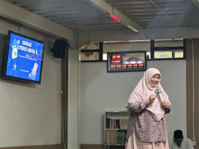 Dosen Ilmu Komunikasi UII Berikan Materi Literasi Digital untuk Siswa SD ‘Upaya Menciptakan Ruang Aman untuk Anak’