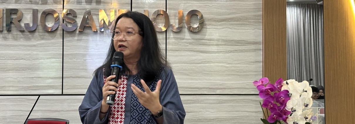 Seminar Publik Prof. Nurhaya Muchtar ‘Media dan Polarisasi Dinamika Informasi di Amerika Serikat’